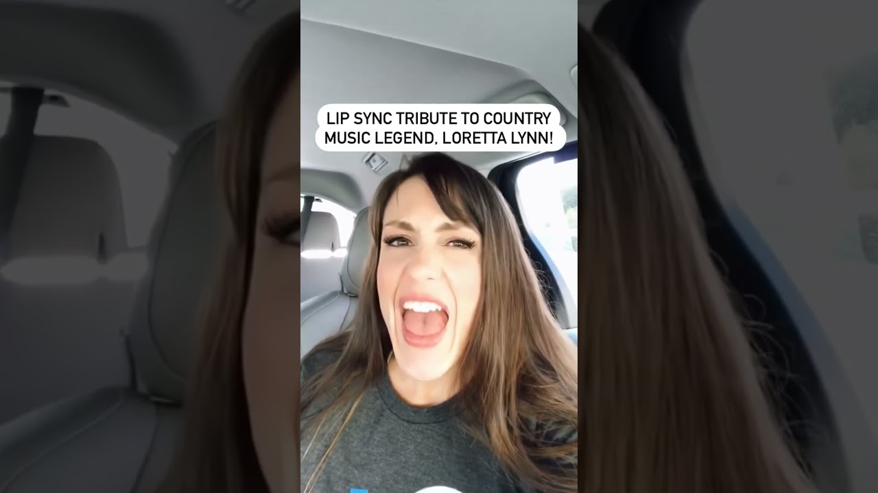 🎶Lip sync tribute to country music legend, Loretta Lynn!