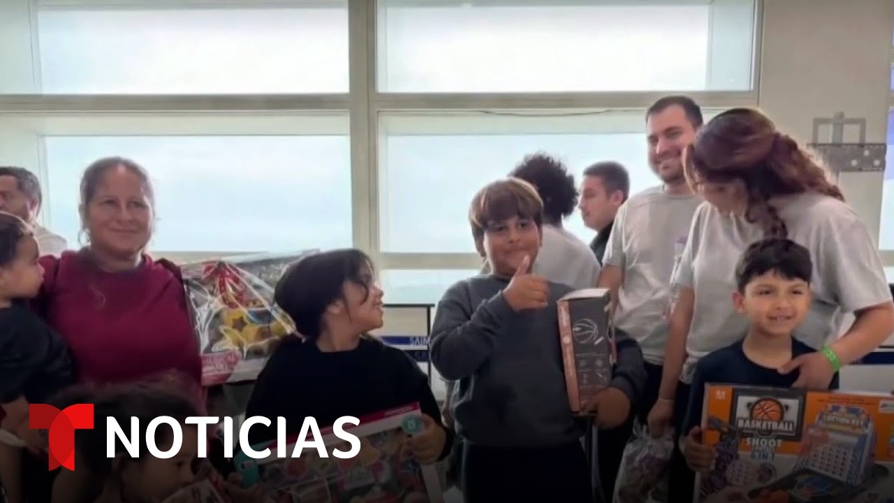 Sobrevivieron al terremoto tras ser deportados desde Estados Unidos | Noticias Telemundo