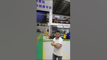 Double column machining center structure