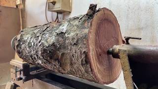 Horror Wood Rotation || Woodturning Art -  Do you love the colors inside this piece of wood?