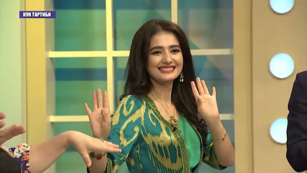 Sluts koptoklar tomonidan boglangan bir odamga tasma Jigurda bilan jinsiy aloqa video