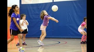 الكرة الطائرة مع الاطفال مهارة ودقة Volleyball kids