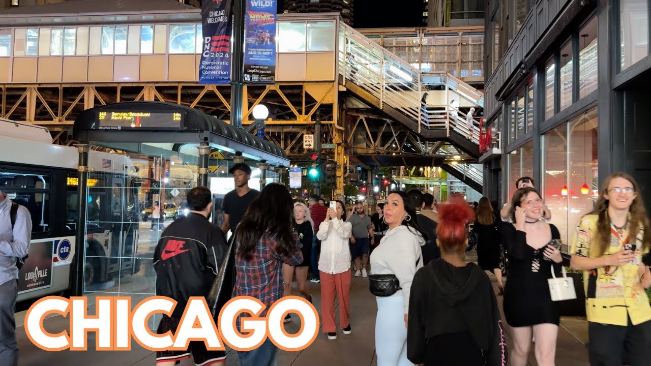 A Night in Chicago Walk on Friday | August 9, 2024 | 4k Video, City Sounds