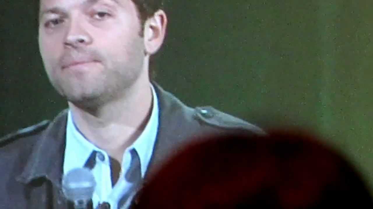 Misha Collins on who's a better kisser; Jared or Jensen?