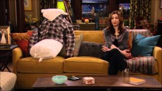 Pillow break up - How i met your mother - Season 6, Episode 16: Desperation Day