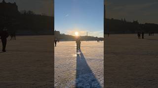 Can you walk on this? 🧊 Stockholm Winter, Frozen Lake
