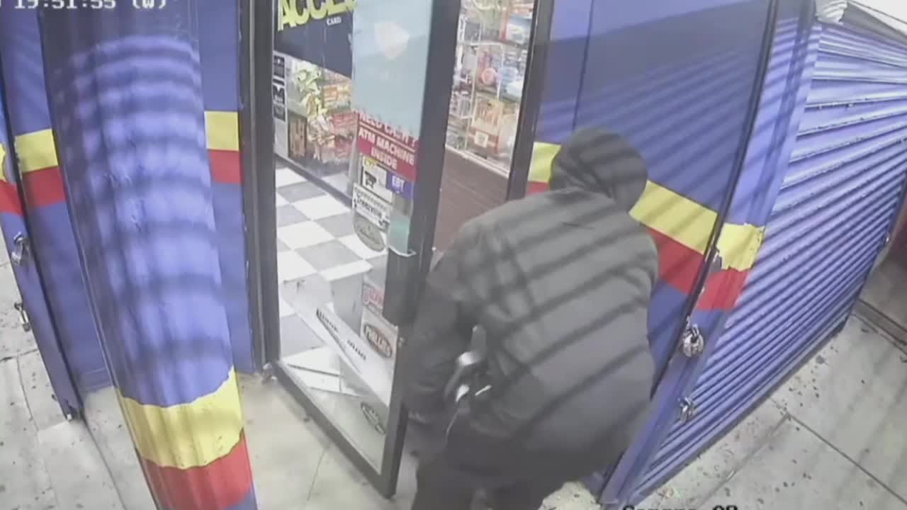 Masked suspects steal ATM from Philadelphia deli at gunpoint, police ...