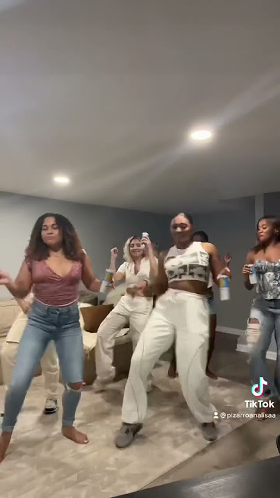 This is what happens when you put 6 dancers in a room😂 #dancevideo #dancesisters #cuffit #beyoncé