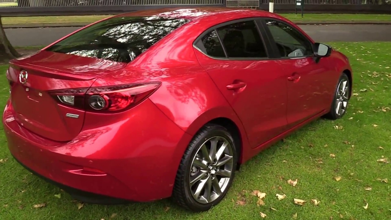 Facelift Mazda 3 SP25 Sedan Presentation - Soul Red - YouTube