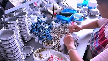 Explosion-proof junction box