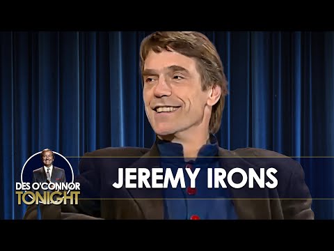 Jeremy Irons Kissing Madonna & De Niro Feud | Des O’Connor Interview