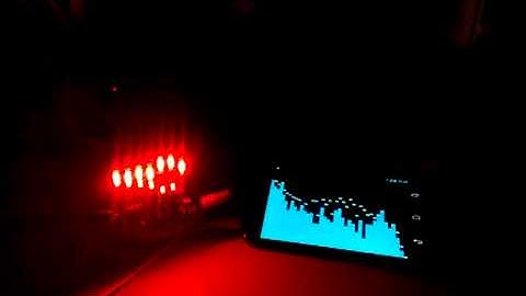 MSP430 + MSGEQ7 Spectrum Analyzer playing Hawaii Five-O