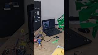 Detect Colors with Camera 😱 OpenCV + Arduino #shorts#trending#youtubeshorts