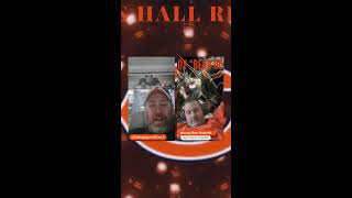 Halas Hall Report 📱