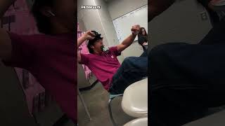 Lehrer Sagt Sei Still Doch Seine Reaktion Überrascht Alle