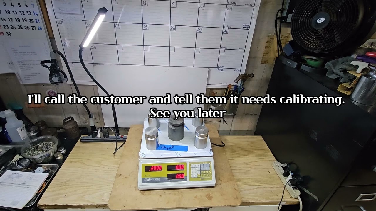 Calibrating Easy Weigh PC-100. Fixing wrong weight display. Scale repair service. 