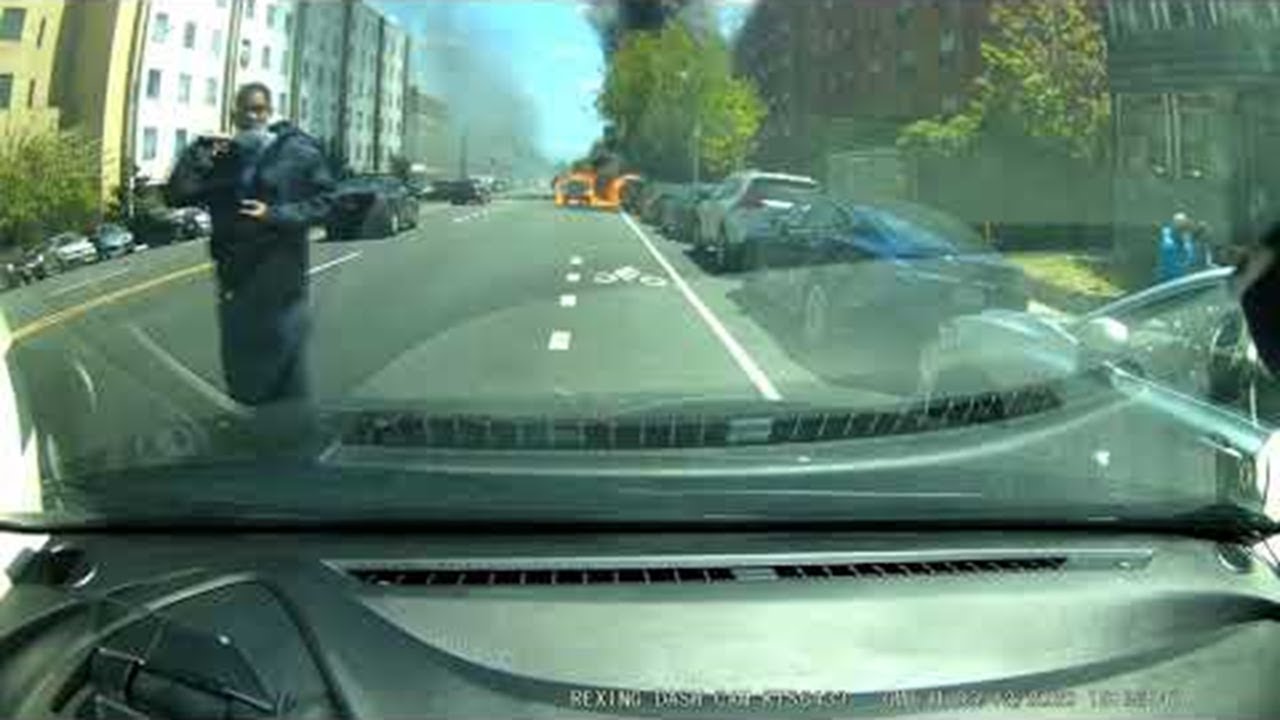 Sudden Car Fire Spreads Rapidly || ViralHog