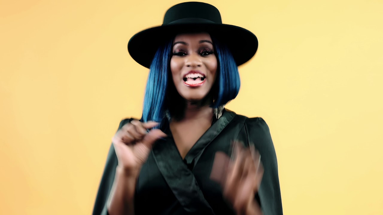 TNEEK - No Stress No Drama [Official Video] Feat. Andrew Bello