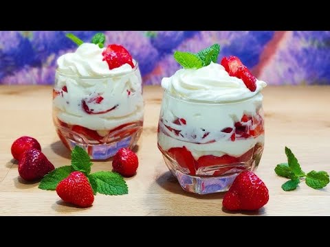 Простой вкусный десерт из клубники, сливок и ванилина