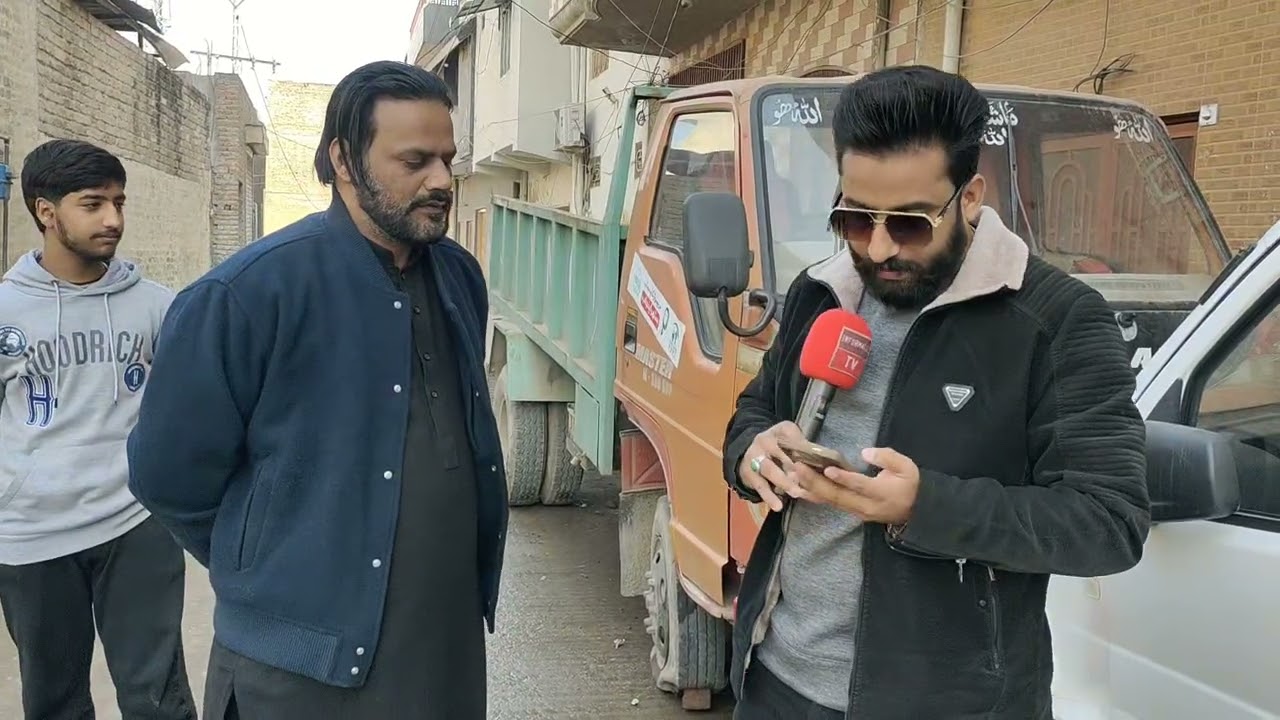 جہلم RWMC ڈرائیور کی لاپرواہی ، شہری کی گاڑی تباہ ! لاکھوں کا نقصان