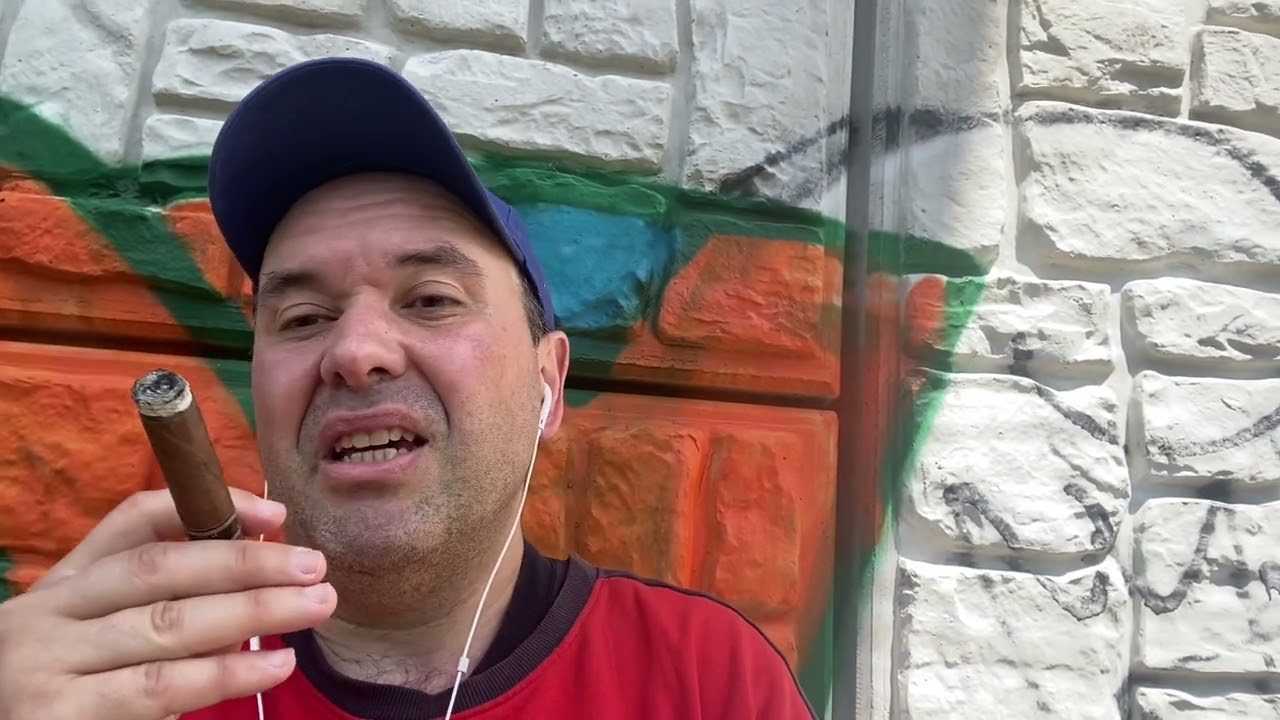 Trying Caldwell Cigars Midnight Express