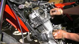 xl125s異音原因　②カムチェーンテンショナー交換