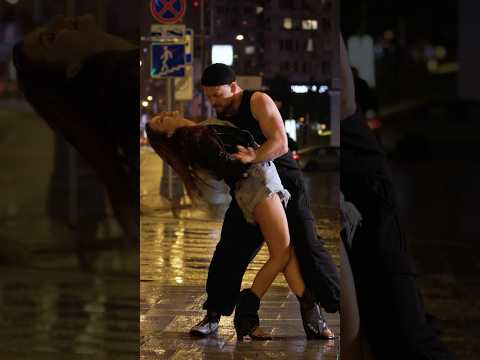Street Tango. Pavel Sobiray and Ekaterina Trushina.