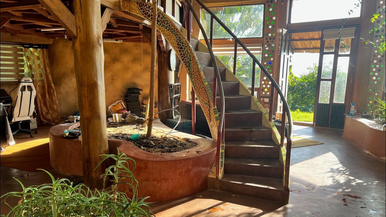 The Secret to Earthships' Success... and no bills!