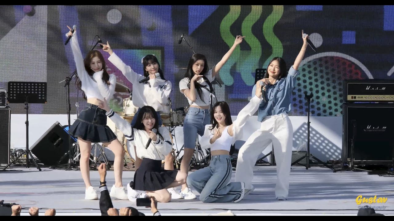 [직캠/FANCAM] 221013 오마이걸(OH MY GIRL) Real Love, 던던댄스(Dun Dun Dance), DOLPHIN @ 계룡세계 군문화 엑스포