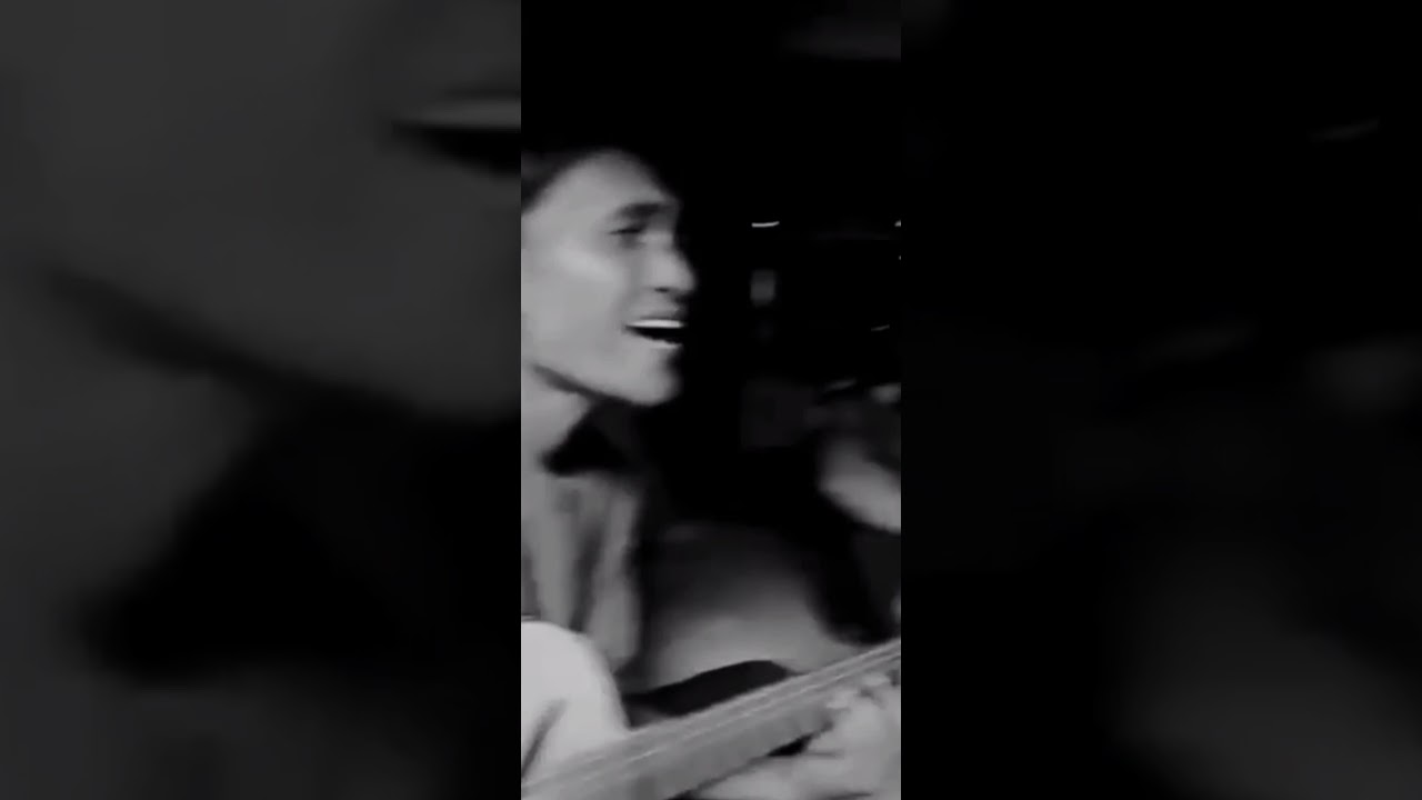 Pengamen Probolinggo Viral _ Rindu Rosullallah (Nabi Muhammad) Suara Merdu