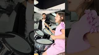 The teacher’s reaction says it all! (Part 1) The teacher’s reaction says it all! (Part 1)