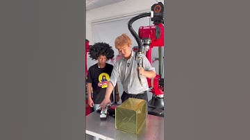 A six-axis robot for only 4,000 US dollars.#industrial #robot #welding #stamping #machine