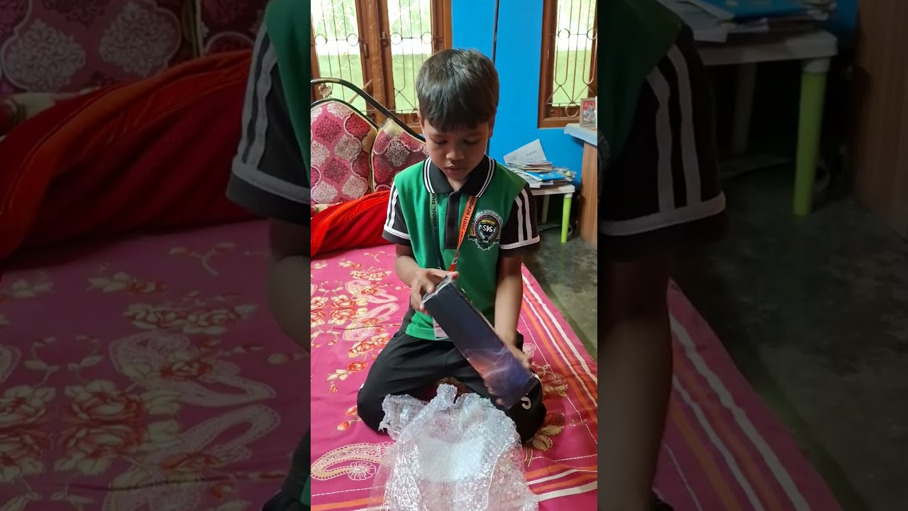 Meesho name water bottle and temperature 