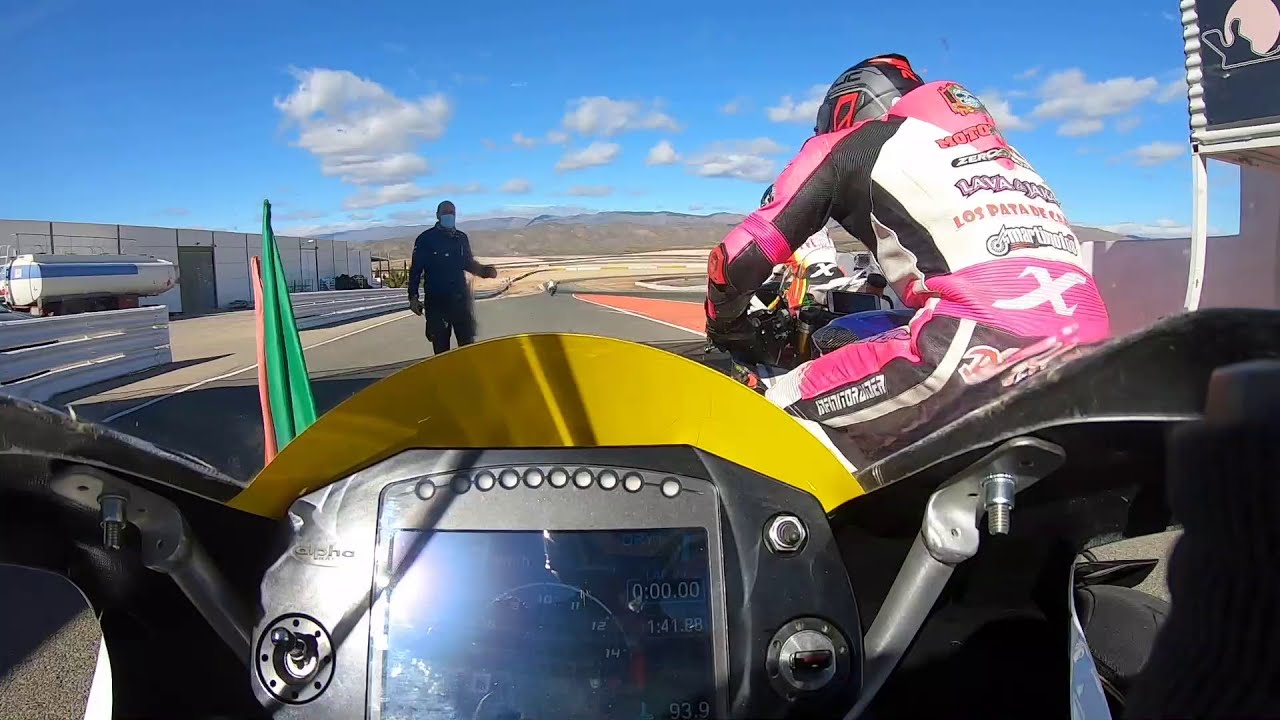 A rueda de Scott Reding en almeria