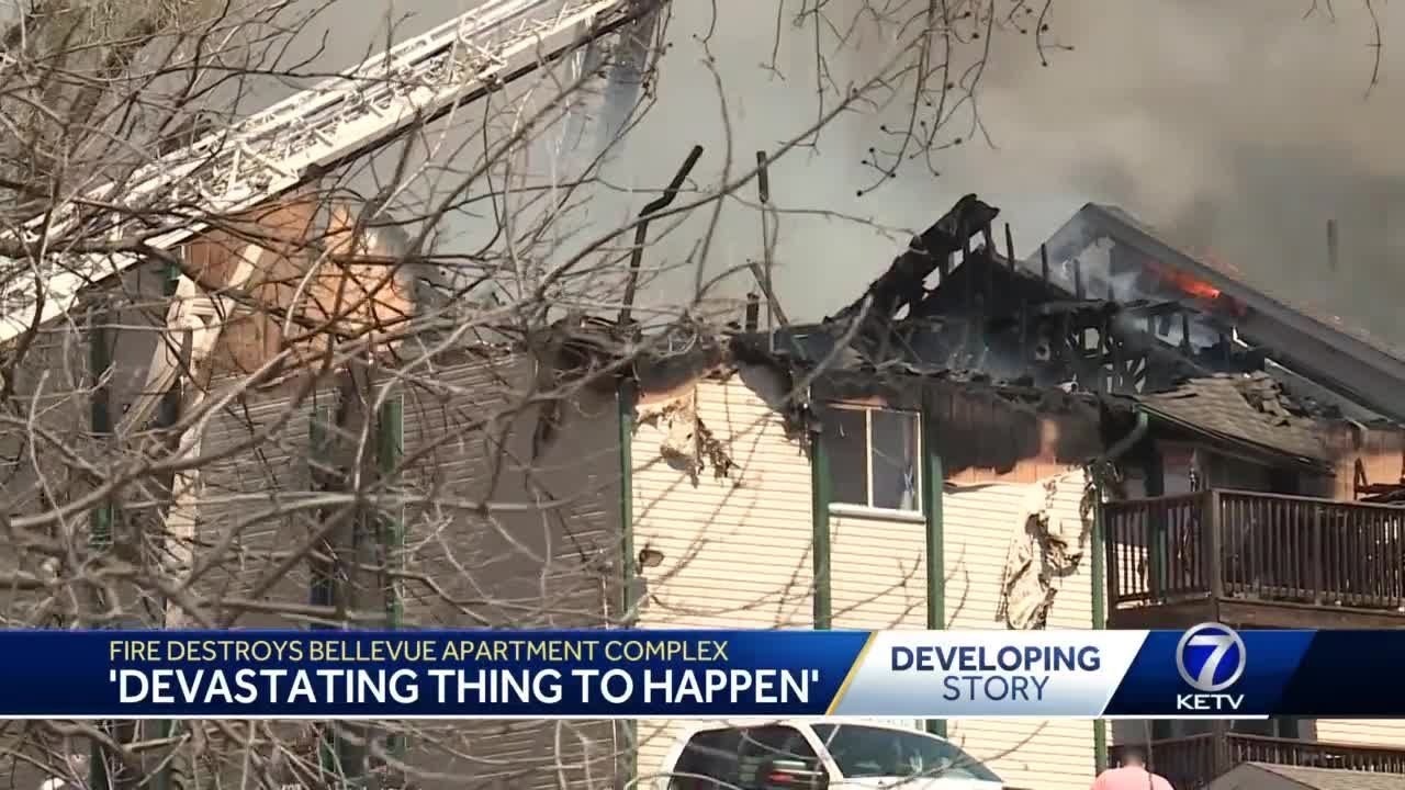 Bellevue apartment complex fire - YouTube
