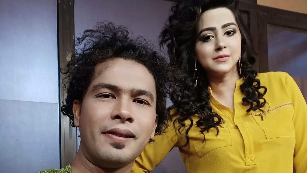 Maham Rabia Pakistani Celebrities Facebook Live|maham Waseem|Iqbal shah|rabia - YouTube