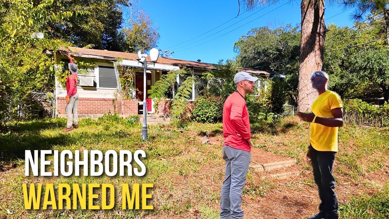 Соседи боятся, что этот дом может стать объектом взлома