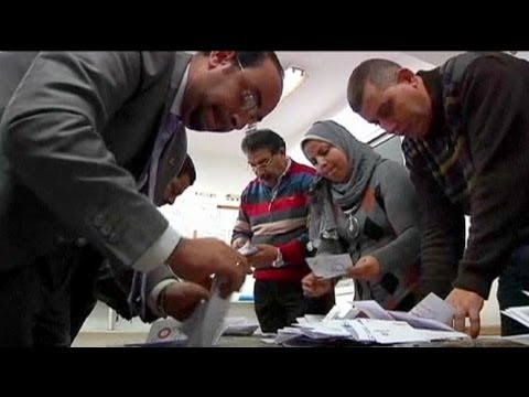 Vidéo: Types de fraude électorale. Carrousel électoral