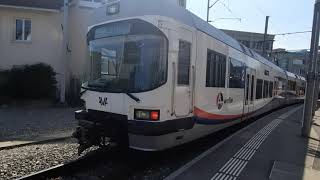 Züge der Wynental-und Suhrentalbahn S 14 / Am Bahnhof Aarau AG Ein und Ausfahrten