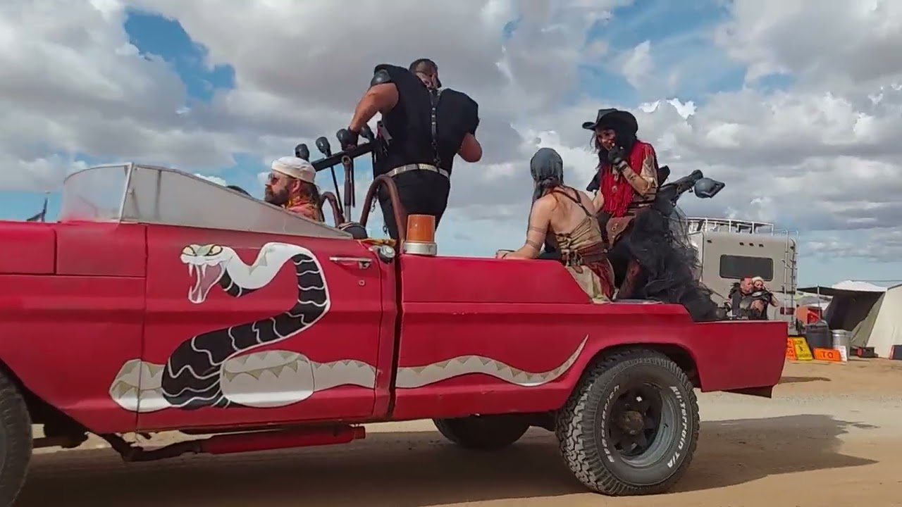 Wasteland Weekend 2025 Vehicle Parade
