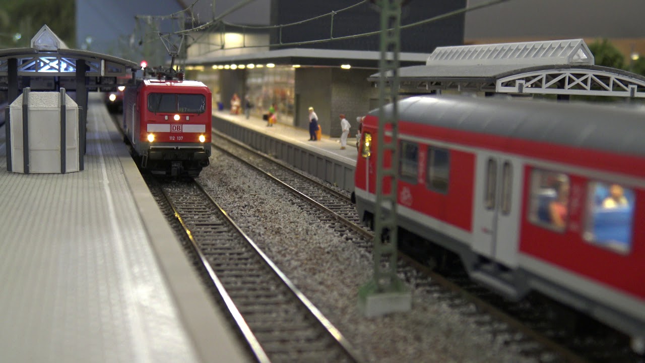 Eine kurze tour durch den Bahnhof  und die umgebung.