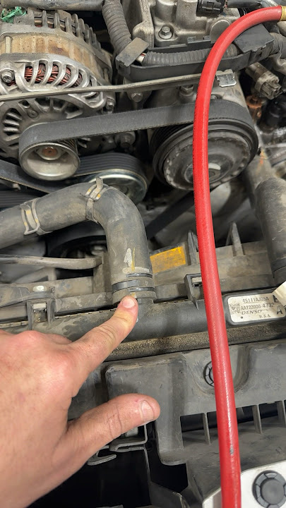 Tech Tip: Is this the Ultimate Radiator Hose Removal Trick?