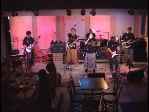 Bee Hive Orchestra 愛を込めて花束を