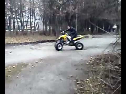 серый зажигает