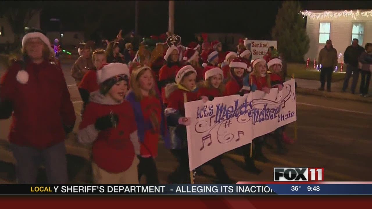 Little Chute parade rings in the season