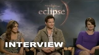 The Twilight Saga Eclipse Nikki Reed, Peter Facinelli, & Elizabeth Reaser Interview Part 2