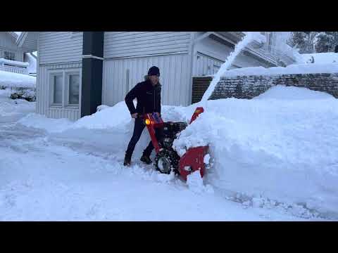 Cowboy snowblowing testing the limits of the Simplicity Signature PRO just for fun
