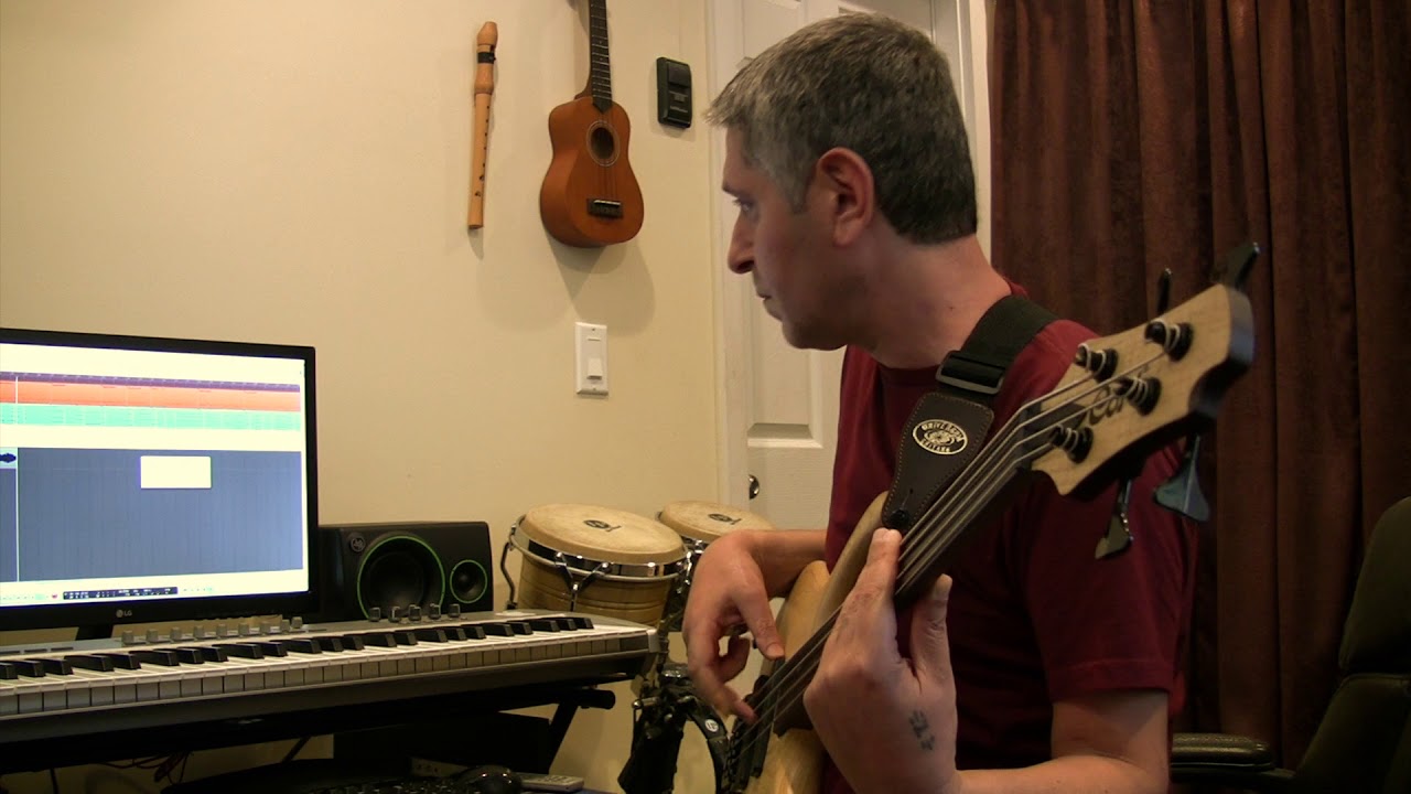 Cort B4FL Fretless Bass