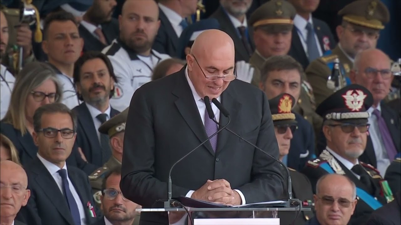 4 Novembre a Bari, l'intervento del Ministro Crosetto