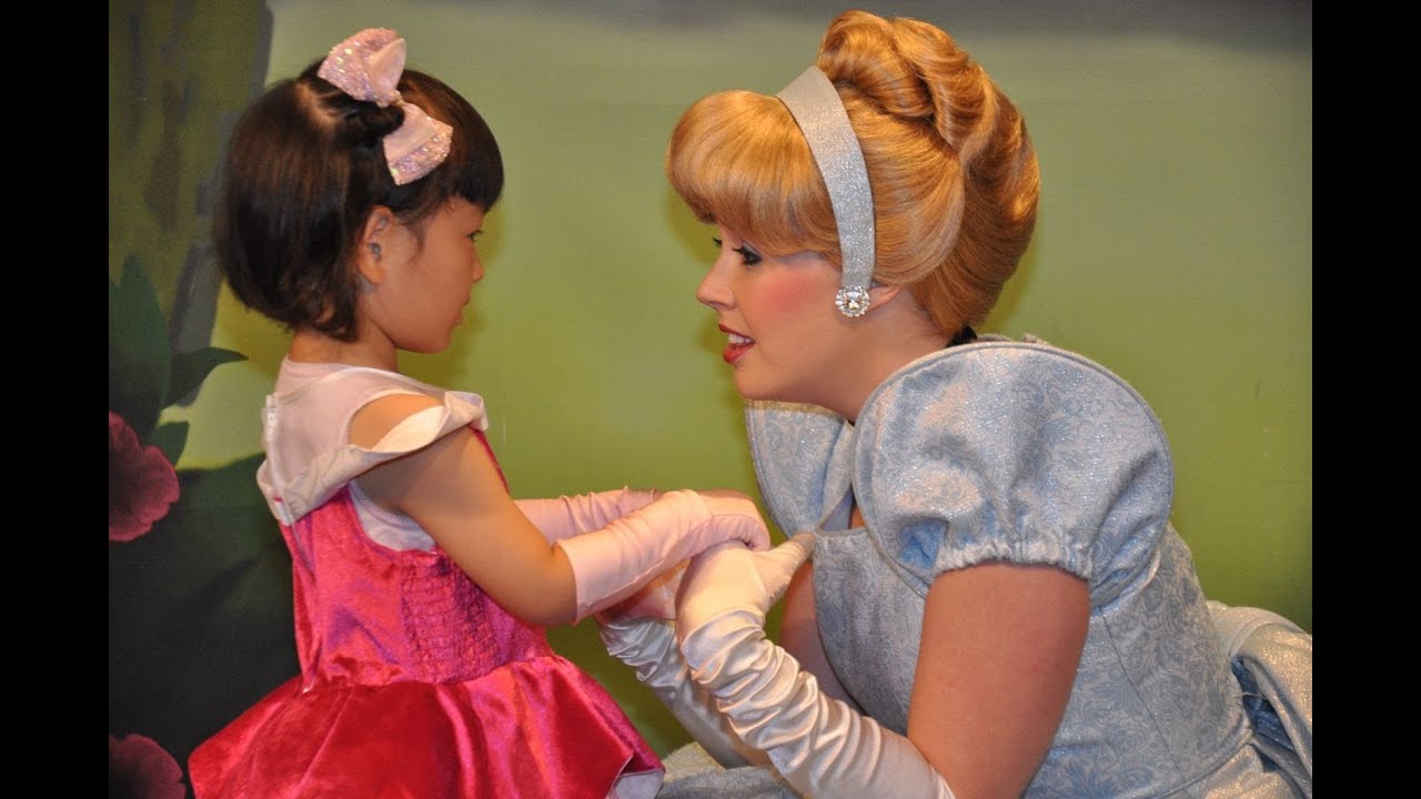 Wdw ももこあこがれのディズニープリンセスたちとグリーティング Youtube